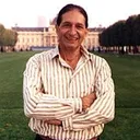 Roberto Segre