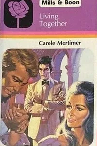 Capa de Living Together por Carole Mortimer