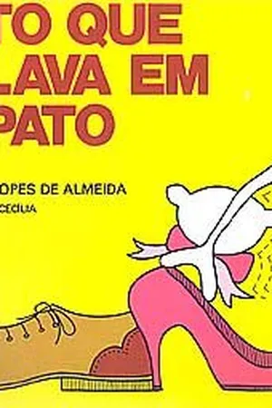 Gato que pulava em sapato