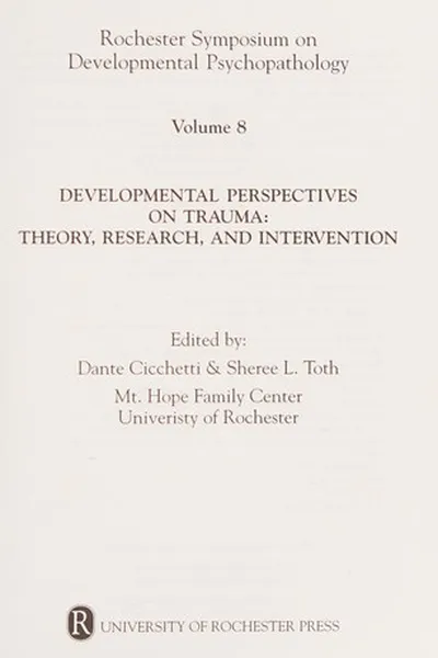 Capa de Developmental Perspectives on Trauma
