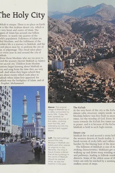 Capa de Living in Makkah