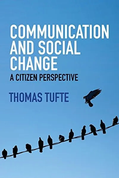 Capa de Communication and Social Change