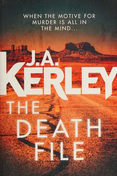 Capa de Death File (Carson Ryder, Book 13)