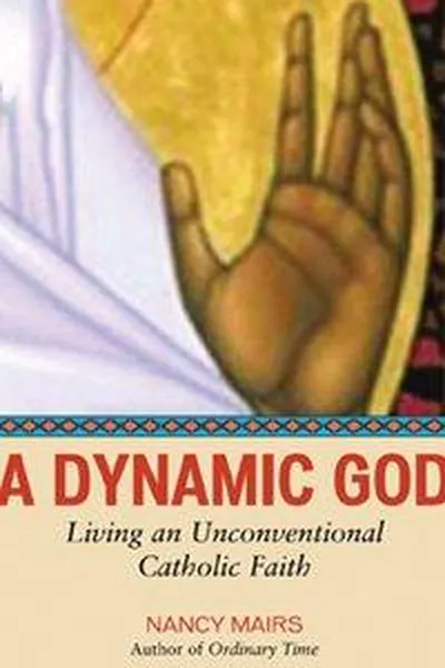 Capa de A dynamic God