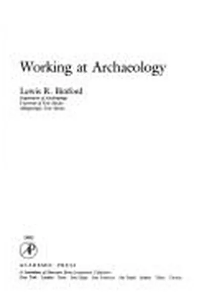 Capa de Working at archaeology