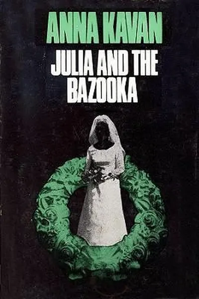 Capa de Julia and the Bazooka