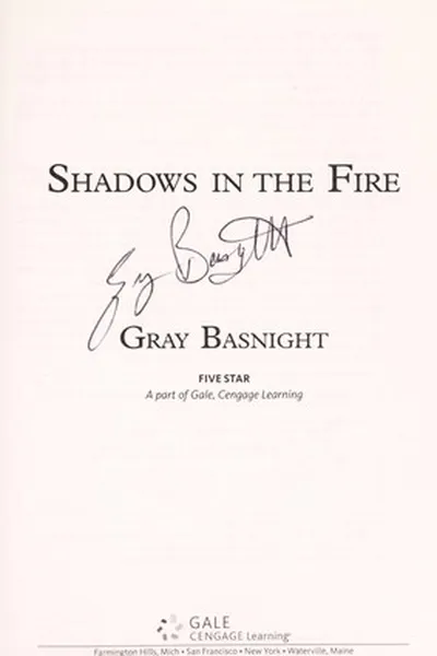 Capa de Shadows in the fire