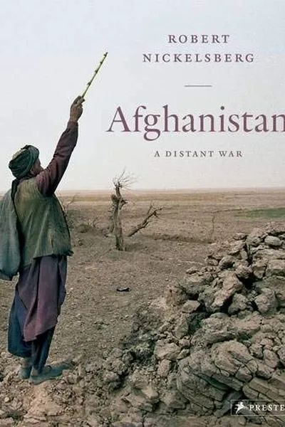 Capa de Afghanistan: A Distant War