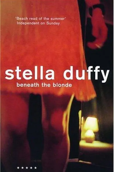 Capa de Beneath the blonde
