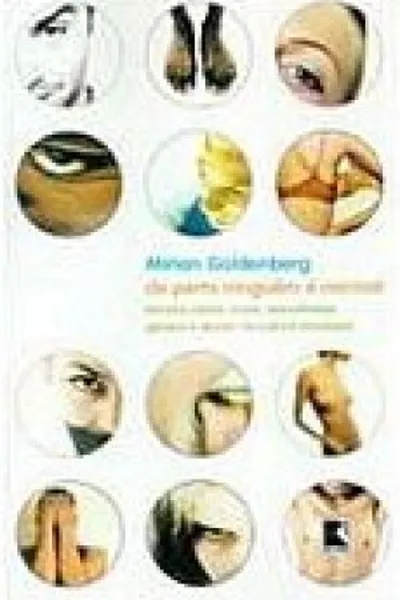 Cover of De Perto Ninguém é Normal