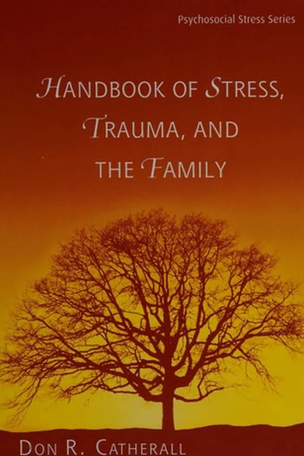 Capa de Handbook of stress, trauma and the family