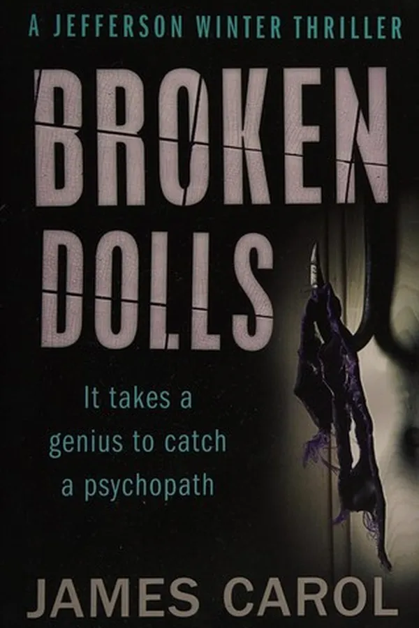 Capa de Broken dolls