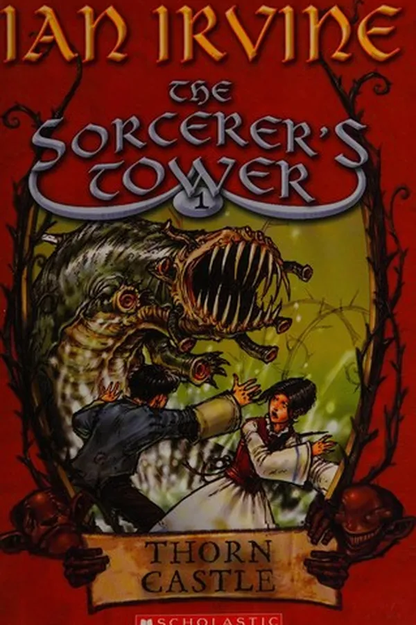 Capa de Thorn Castle (The Sorcerer's Tower, #1)