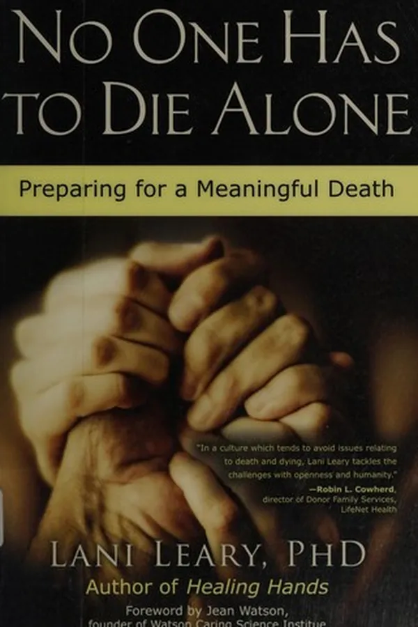Capa de No one has to die alone