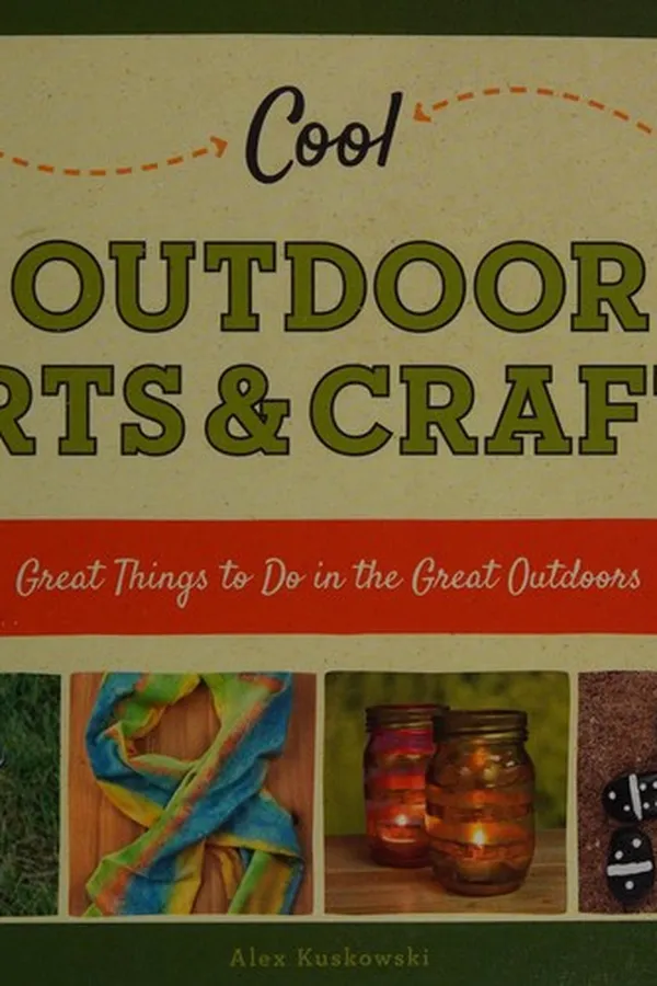 Capa de Cool Outdoor Arts & Crafts