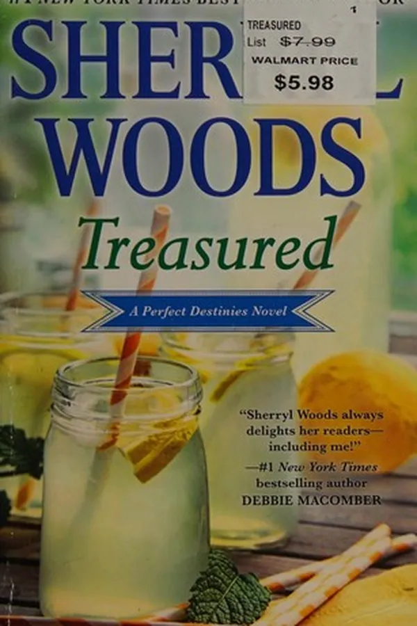 Capa de Treasured