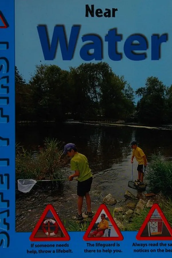 Capa de Near water