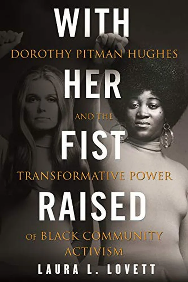 Capa de With Her Fist Raised