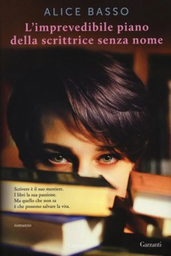 Capa de L'imprevedibile piano della scrittrice senza nome (Vani Sarca #1)