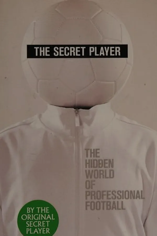 Capa de The hidden world of professional footballer
