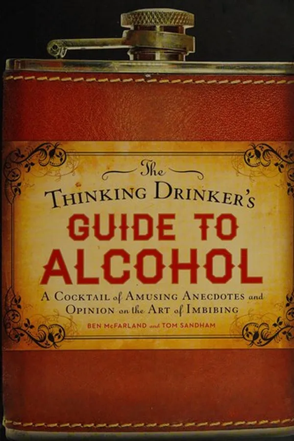 Capa de The thinking drinker's guide to alcohol