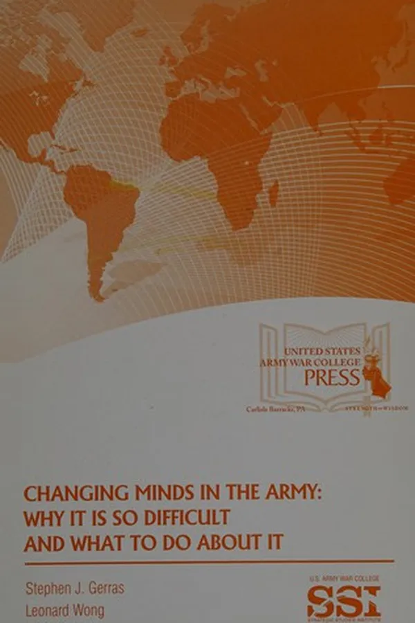 Capa de Changing minds in the Army