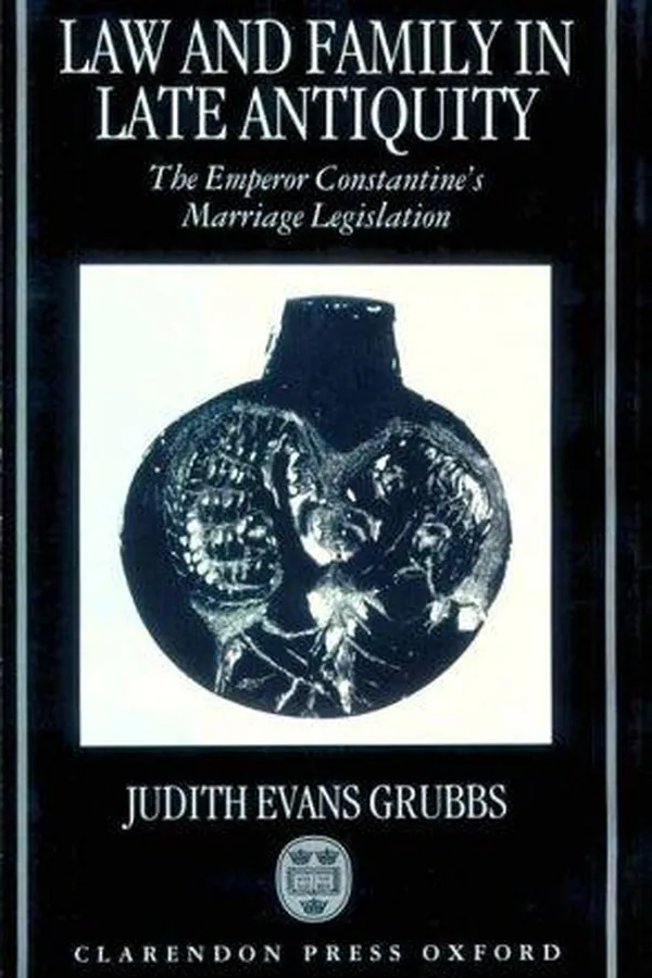 Capa de Law and family in late antiquity