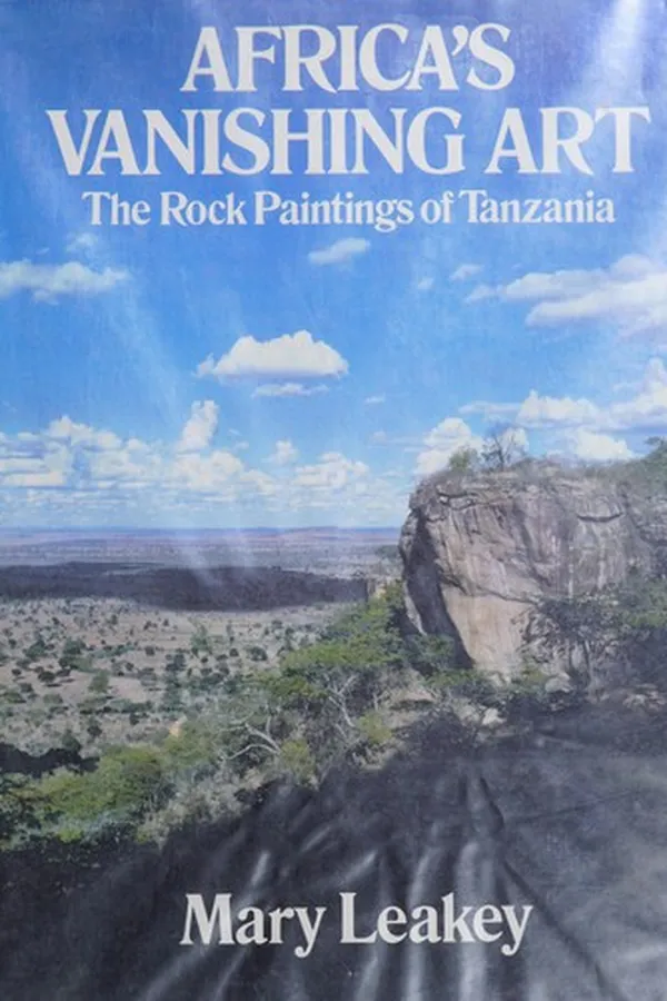 Capa de Africa's vanishing art the rock paintings of Tanzania
