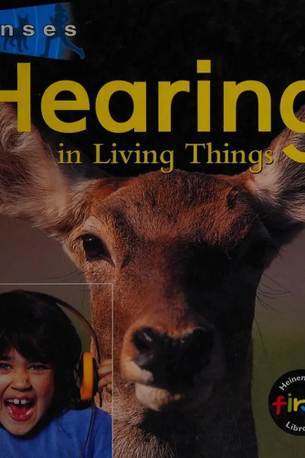 Capa de Hearing in living things