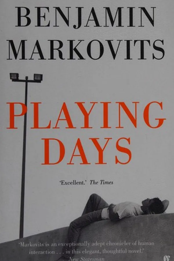 Capa de Playing days