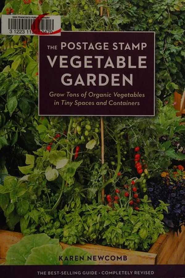 Capa de The postage stamp vegetable garden