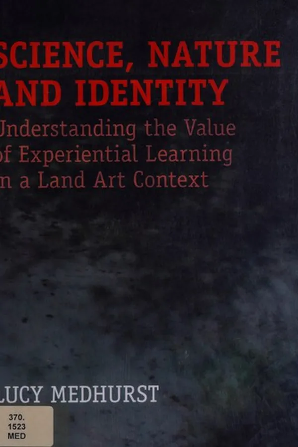 Capa de Science, nature and identity