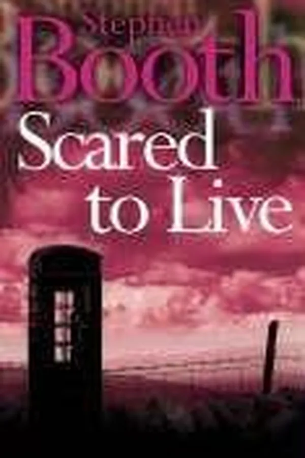 Capa de Scared To Live (SIGNED)