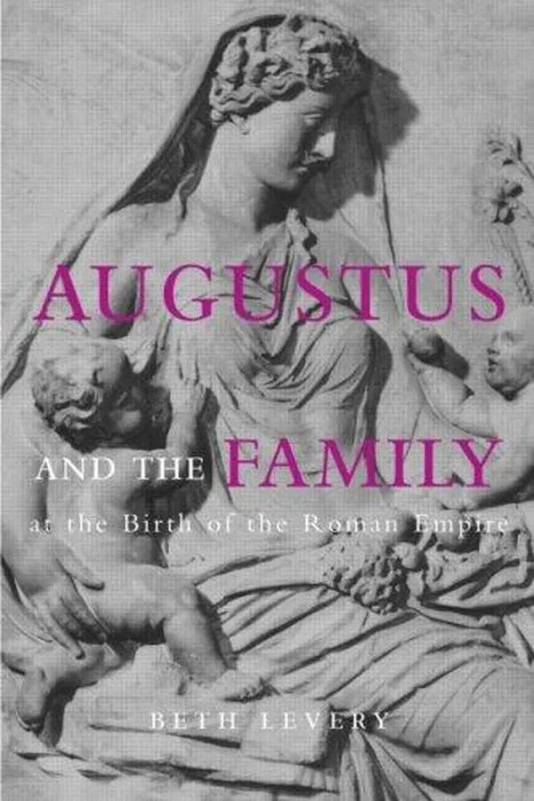 Capa de Augustus and the family at the birth of the Roman Empire