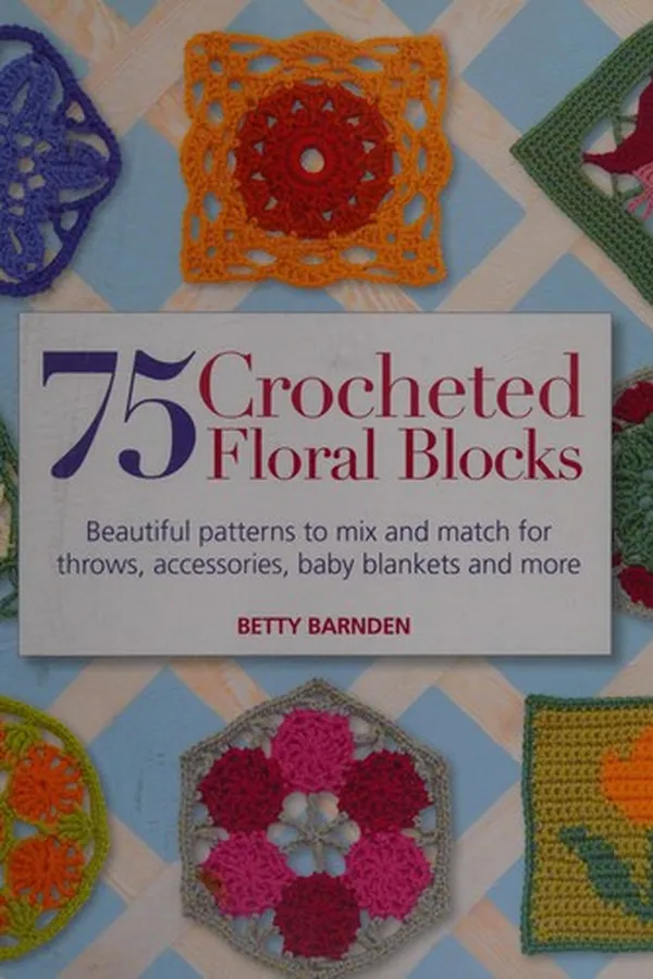 Capa de 75 crocheted floral blocks