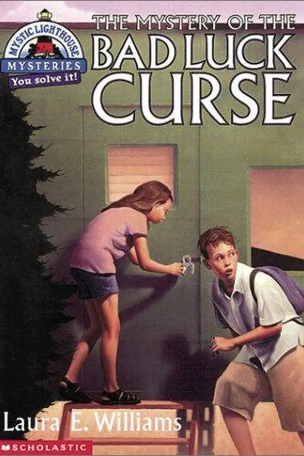 Capa de The mystery of the bad luck curse