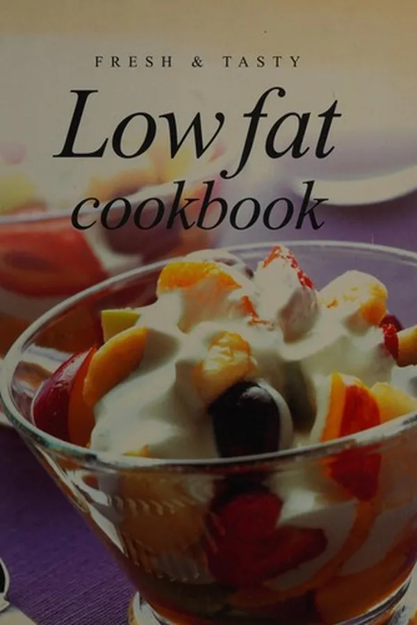 Capa de Low fat cookbook