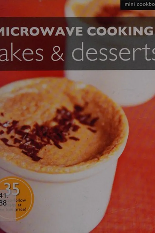 Capa de Microwave cooking cakes & desserts