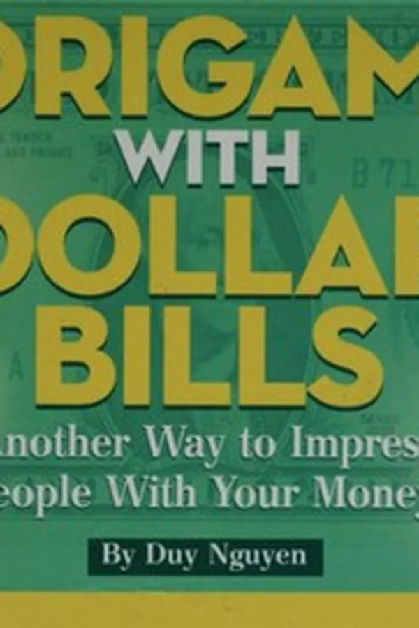 Capa de Origami with Dollar Bills
