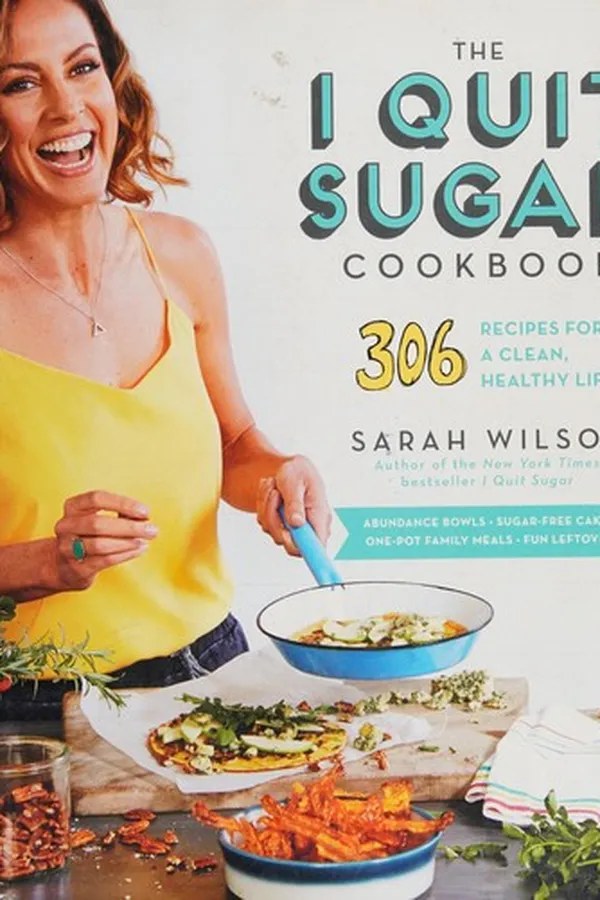 Capa de The I quit sugar cookbook