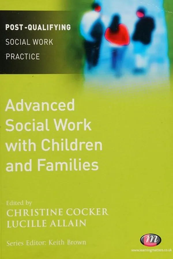Capa de Advanced social work with children and families