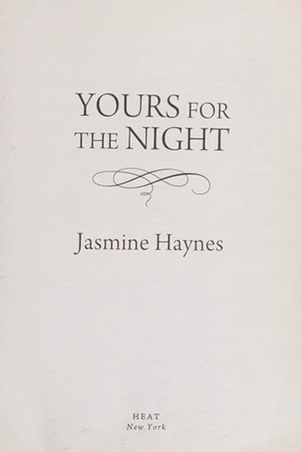 Capa de Yours for the night