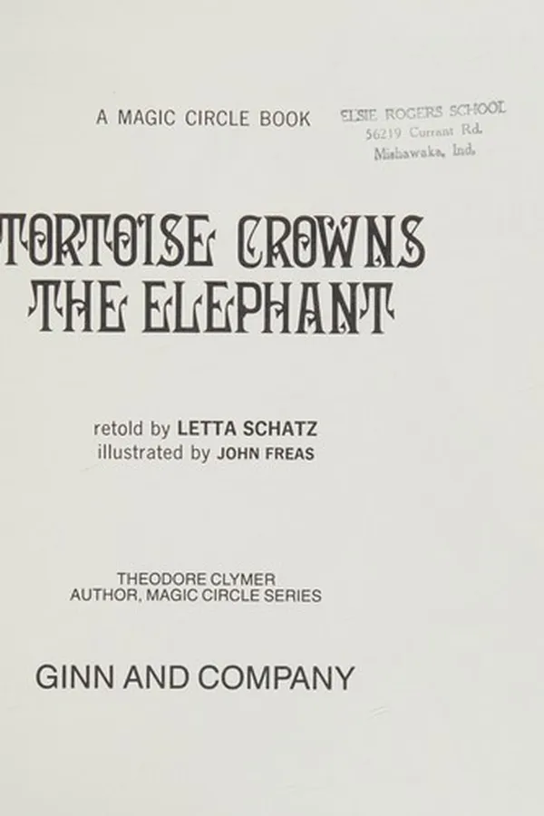 Capa de Tortoise crowns the elephant