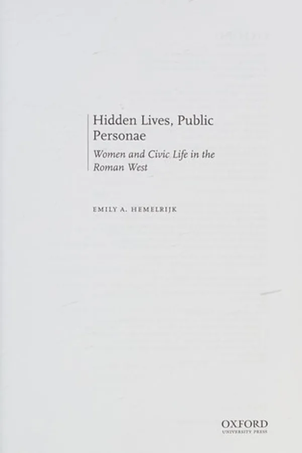 Capa de Hidden Lives, Public Personae