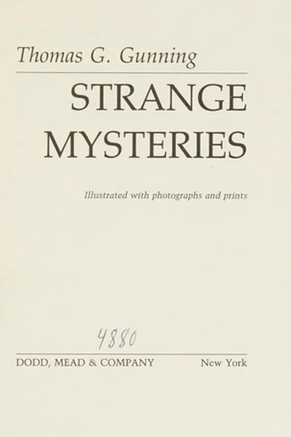 Capa de Strange mysteries