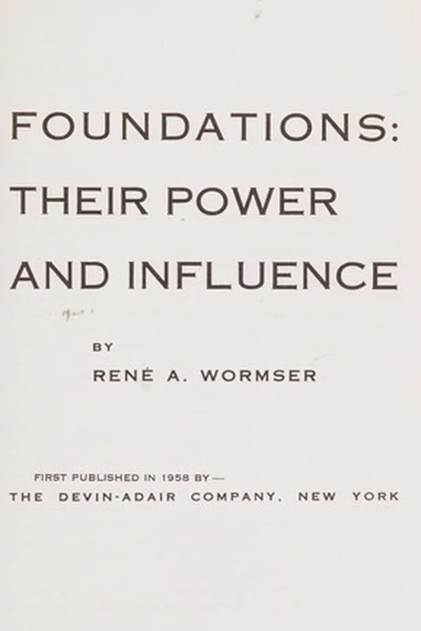 Capa de Foundations, their power and influence