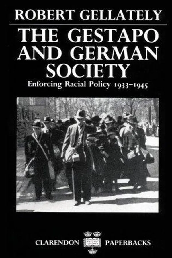 Capa de The Gestapo and German society