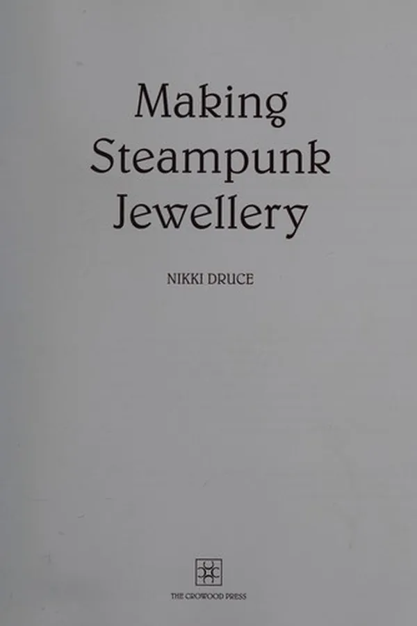 Capa de Making steampunk jewellery