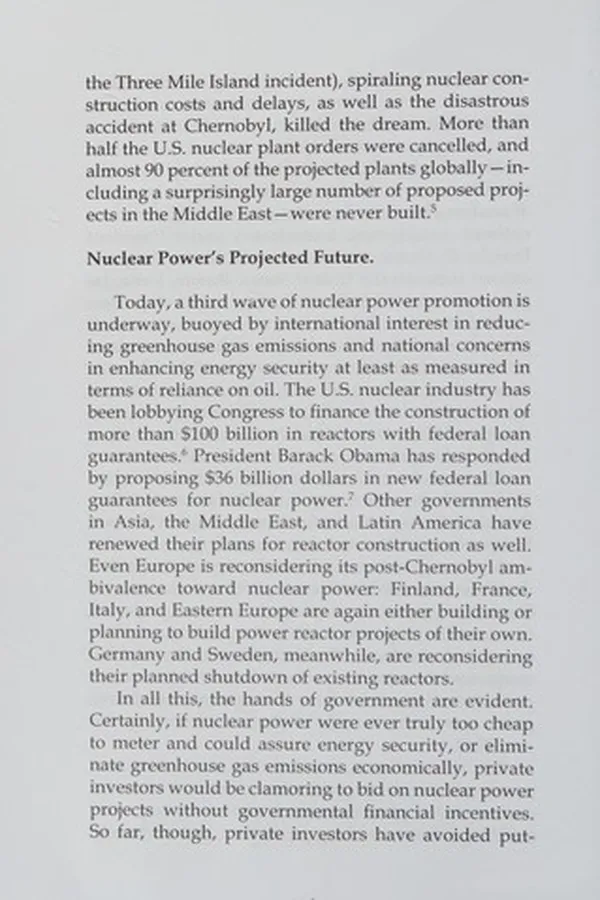 Capa de Nuclear power's Global Expansion