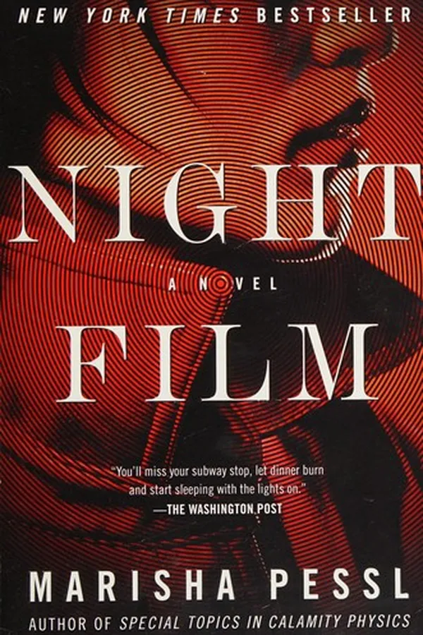 Capa de Night film